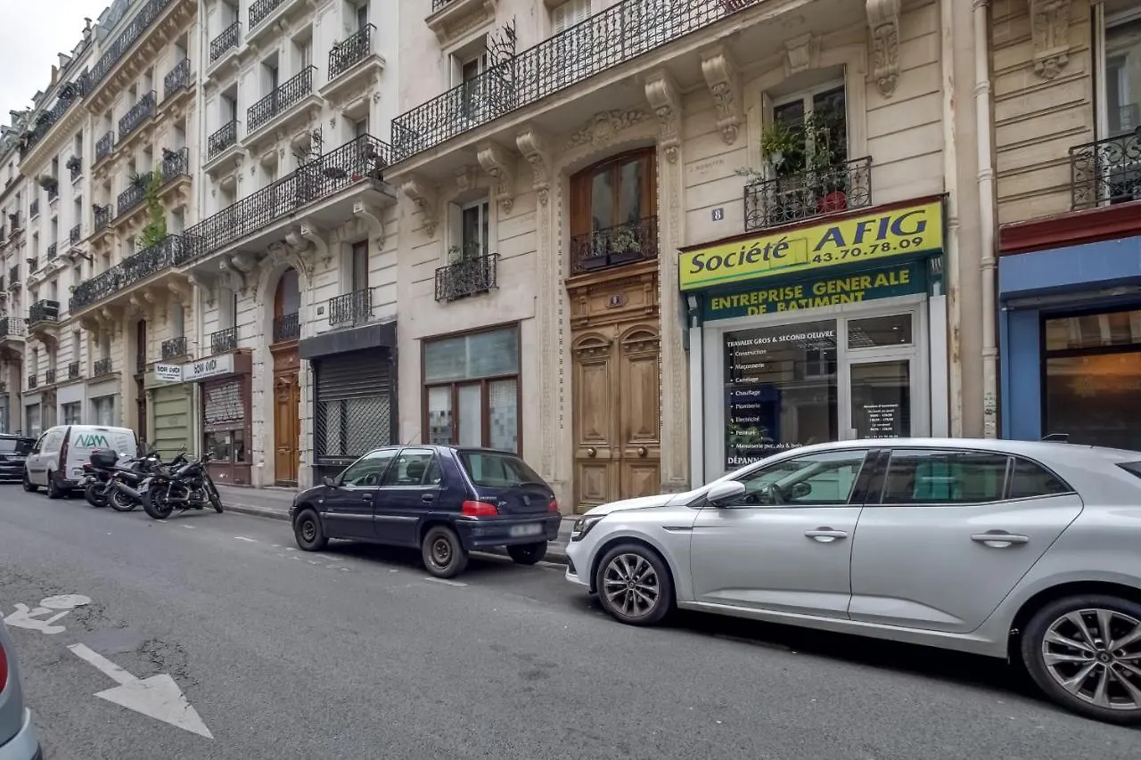 Flat For 4 Located In The Heart Of Paris Apartment *