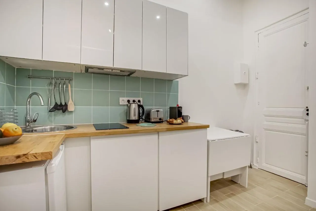 Apartament Flat For 4 Located In The Heart Of Paris *